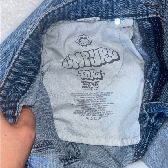 Empyre Blue Relaxed Fit Denim Jeans - Picture 9 of 10